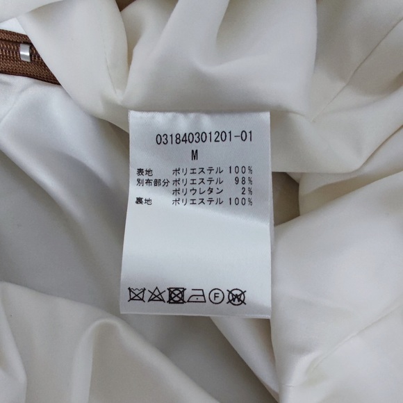 Side pleats midi Dress with tie - Picture 8 of 8